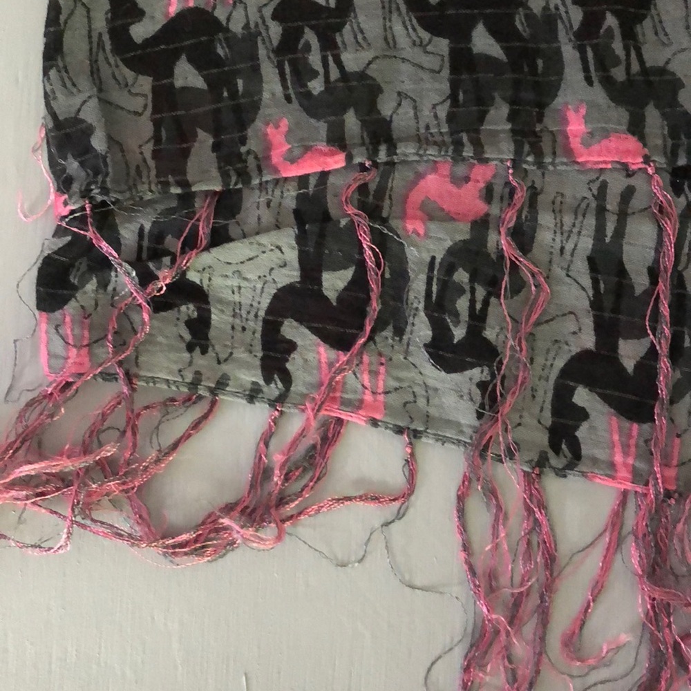 Scarves - Picture 3 of 4